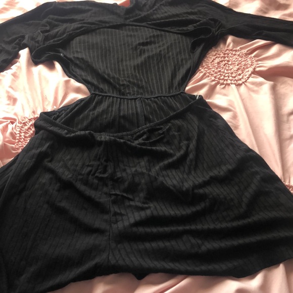 Romper - Picture 2 of 2